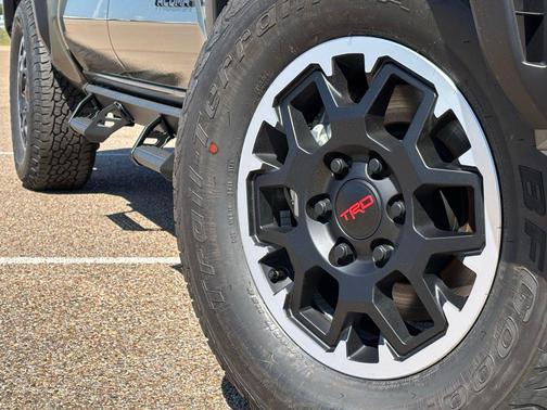 2026 Toyota Tacoma TRD Off Road