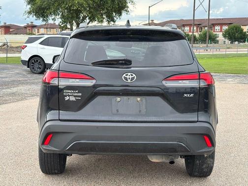 Jet Black 2022 Toyota Corolla Cross XLE