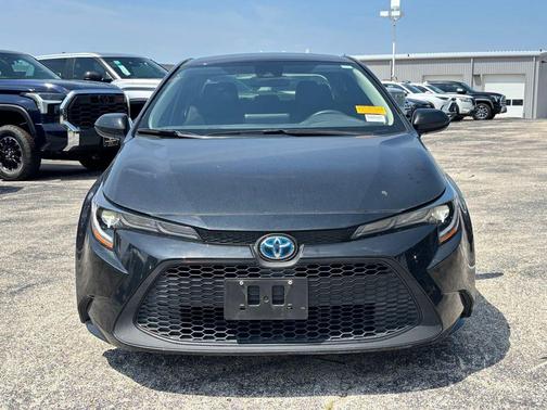 2022 Toyota Corolla Hybrid LE