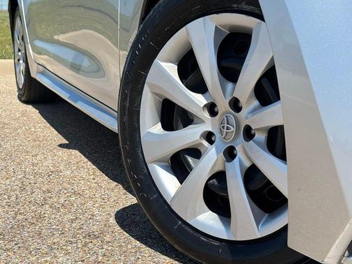 Classic Silver Metallic 2024 Toyota Corolla LE