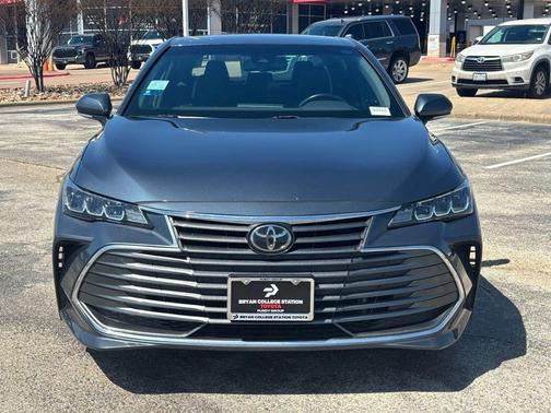 2021 Toyota Avalon XLE