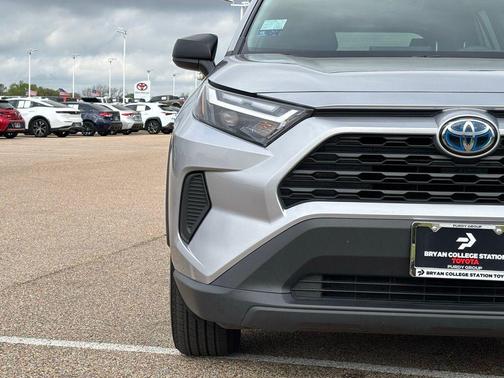 Silver Sky Metallic 2024 Toyota RAV4 Hybrid LE