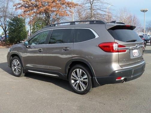 Photo 5 of 50 of 2021 Subaru Ascent Limited 7-Passenger