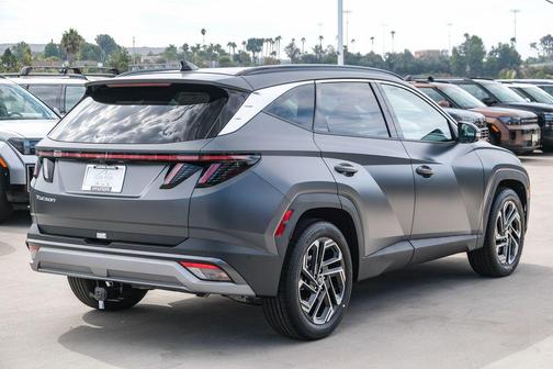 Ecotronic Gray Matte 2025 Hyundai TUCSON Limited