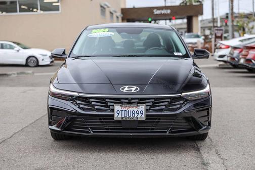 Abyss Black 2024 Hyundai ELANTRA Limited