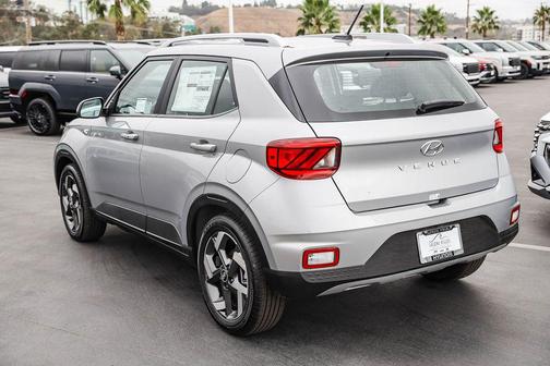 Shimmering Silver 2026 Hyundai VENUE SEL