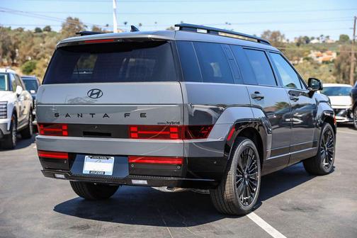 Ecotronic Gray 2026 Hyundai SANTA FE HEV Calligraphy