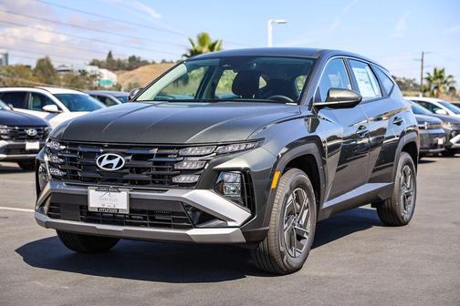 Amazon Gray 2026 Hyundai TUCSON Hybrid Blue SE