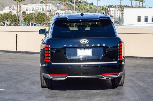 Abyss Black Pearl 2026 Hyundai PALISADE Calligraphy