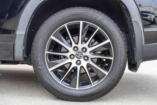 2017 Toyota Highlander SE