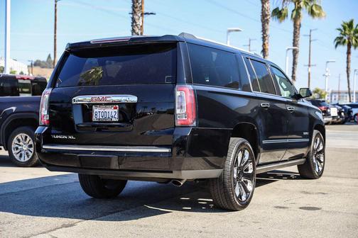 Onyx Black 2020 GMC Yukon XL Denali