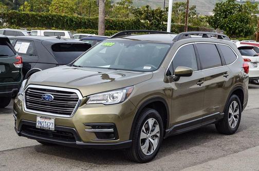 Autumn Green Metallic 2022 Subaru Ascent Premium 7-Passenger