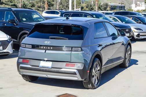 Digital Teal 2026 Hyundai IONIQ 5 SE