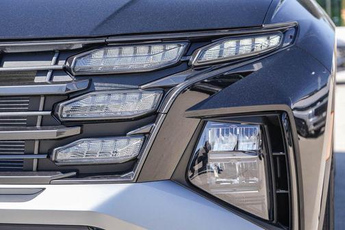 Phantom Black 2026 Hyundai TUCSON SEL