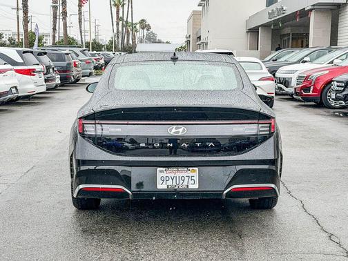 Onyx Black 2024 Hyundai SONATA SEL