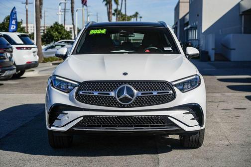 MANUFAKTUR Moonlight White Metallic 2024 Mercedes-Benz GLC 300 4MATIC