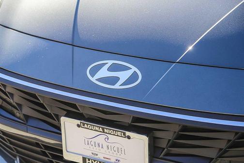 Amazon Gray 2026 Hyundai ELANTRA SE