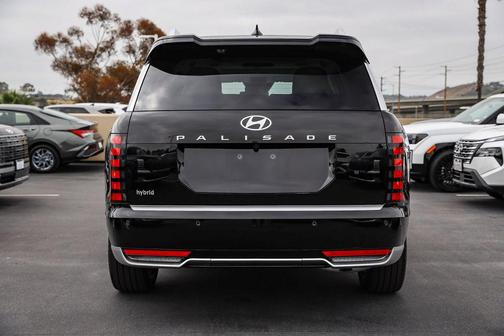 Abyss Black Pearl 2026 Hyundai Palisade Hybrid Calligraphy
