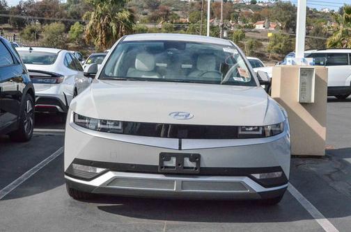 2023 Hyundai IONIQ 5 SEL