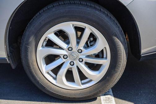 Lunar Silver Metallic 2017 Acura RDX AcuraWatch Plus Package