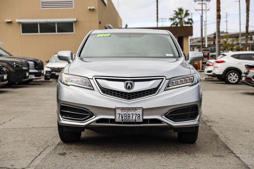 Lunar Silver Metallic 2017 Acura RDX AcuraWatch Plus Package