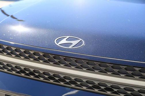 Phantom Black 2026 Hyundai SANTA FE HEV Calligraphy