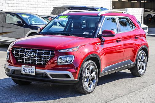 2024 Hyundai VENUE Limited