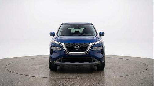 Deep Ocean Blue Pearl 2025 Nissan Rogue SV