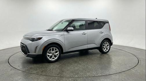 Steel Gray 2025 Kia Soul LX