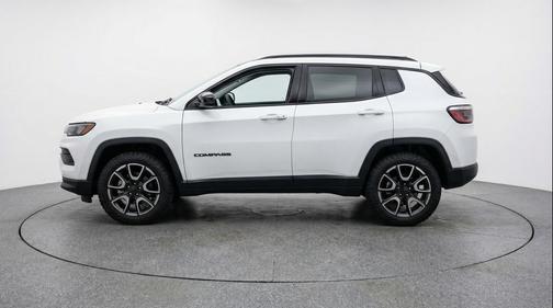 Bright White Clearcoat 2025 Jeep Compass Trailhawk