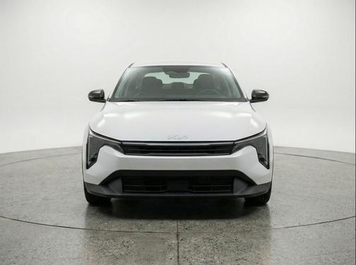 Snow White Pearl 2025 Kia K4 LXS