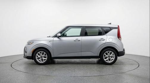 Steel Gray 2025 Kia Soul LX