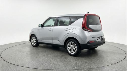 Steel Gray 2025 Kia Soul LX