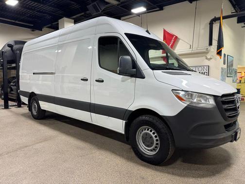 2020 Mercedes-Benz Sprinter 2500 High Roof