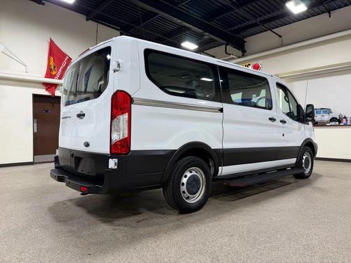 2019 Ford Transit-150 XL