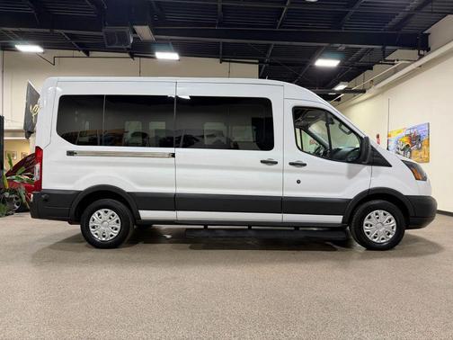 2015 Ford Transit-250 Base