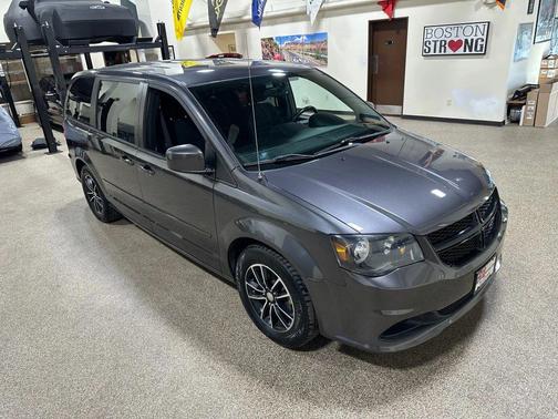2017 Dodge Grand Caravan SE