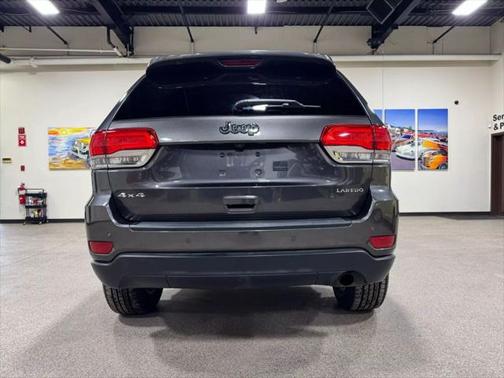 2016 Jeep Grand Cherokee Laredo
