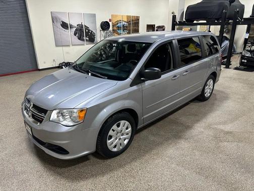 2014 Dodge Grand Caravan AVP/SE