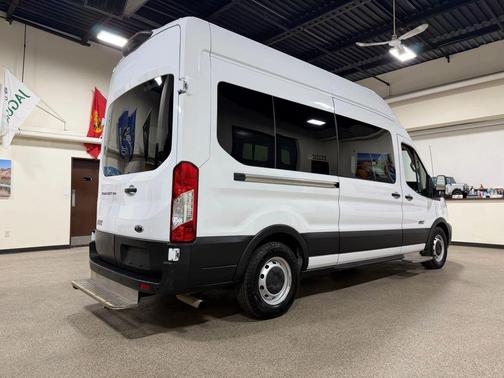 2021 Ford Transit-350 XL