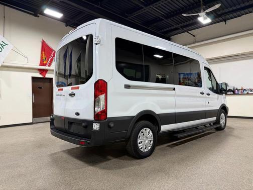 2015 Ford Transit-250 Base