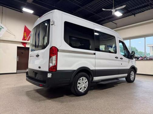 2017 Ford Transit-150 XL