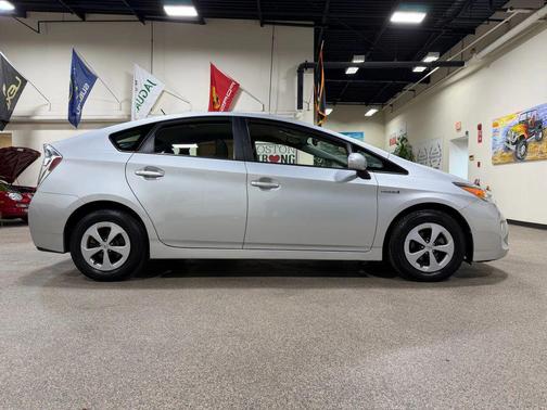2014 Toyota Prius Two