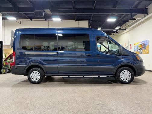 2015 Ford Transit-250 Base