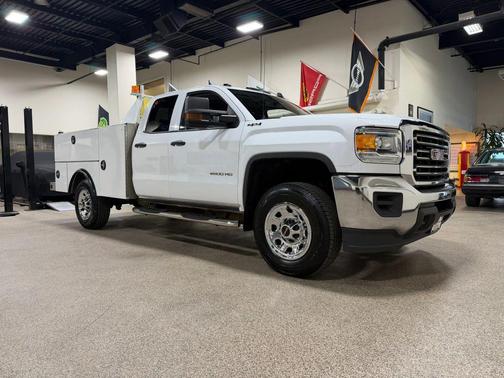 Summit White 2017 GMC Sierra 2500 Base