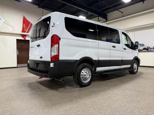 2020 Ford Transit-150 XL