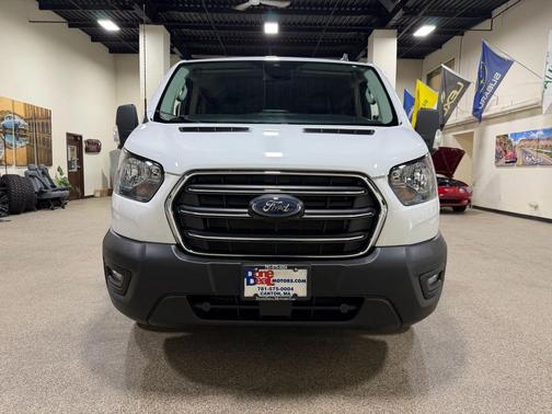 2020 Ford Transit-150 XL