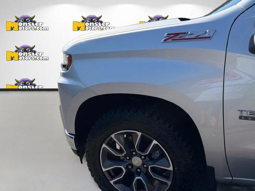 Silver Ice Metallic 2019 Chevrolet Silverado 1500 LT