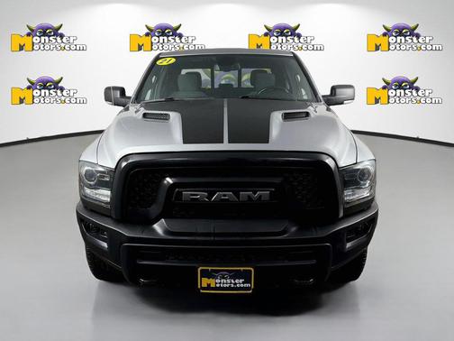 Billet Silver Metallic Clearcoat 2021 RAM 1500 Classic SLT