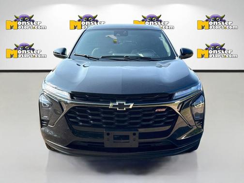 Mosaic Black Metallic 2024 Chevrolet Trax FWD 1RS